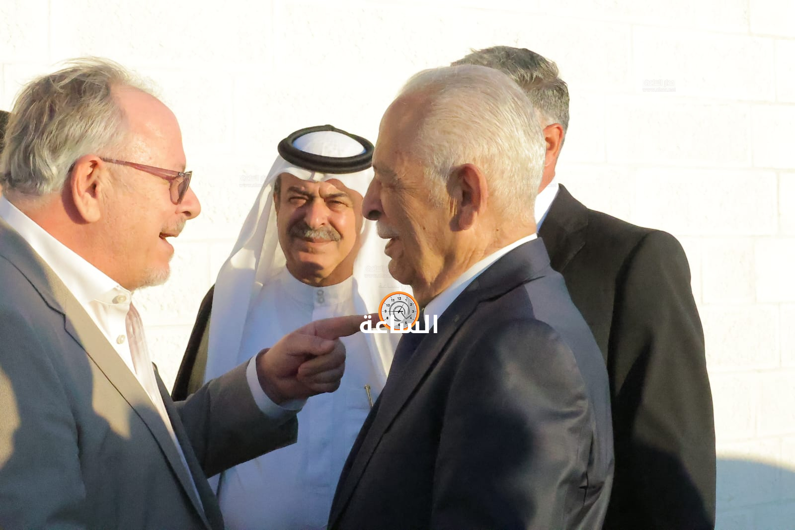 Madar Al-Saa Images 0.23920809351264438