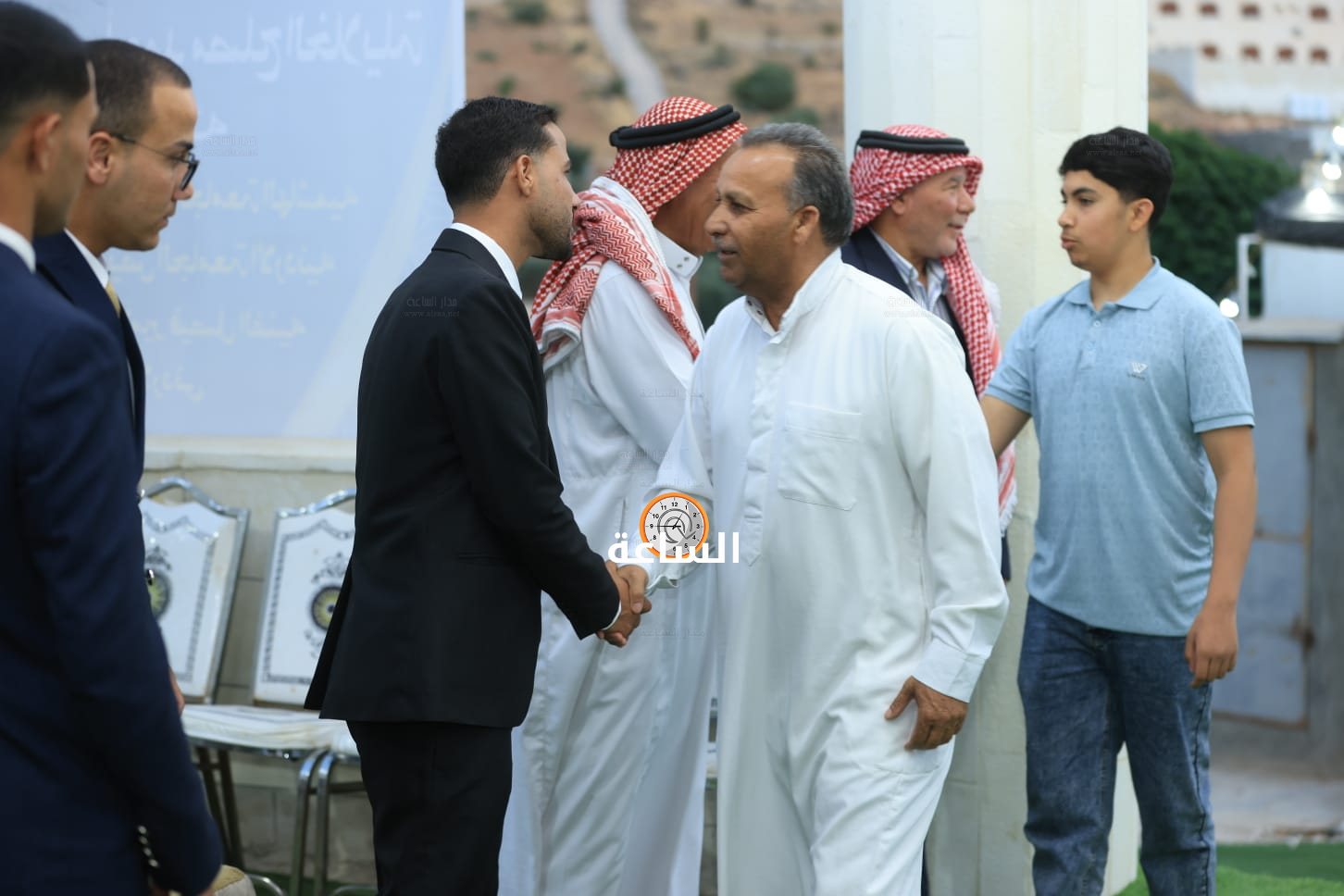 Madar Al-Saa Images 0.7764824577269452