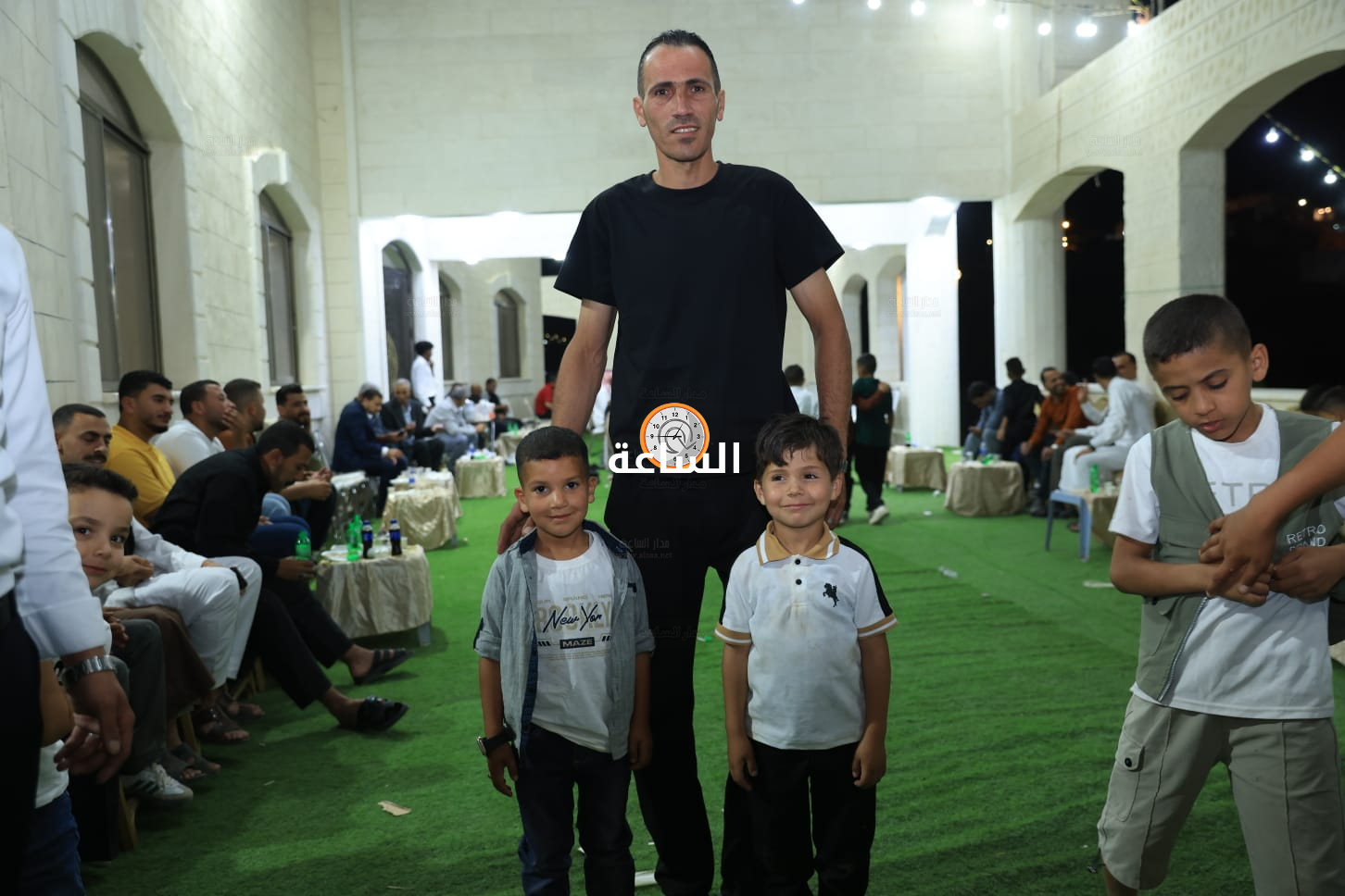 Madar Al-Saa Images 0.10658052448160615
