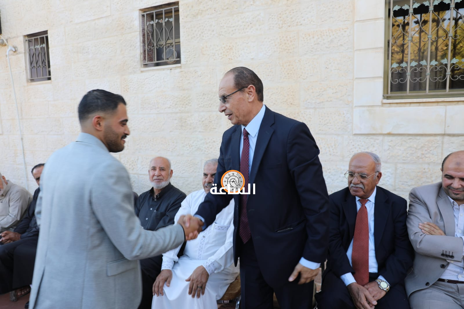Madar Al-Saa Images 0.49398891477182205