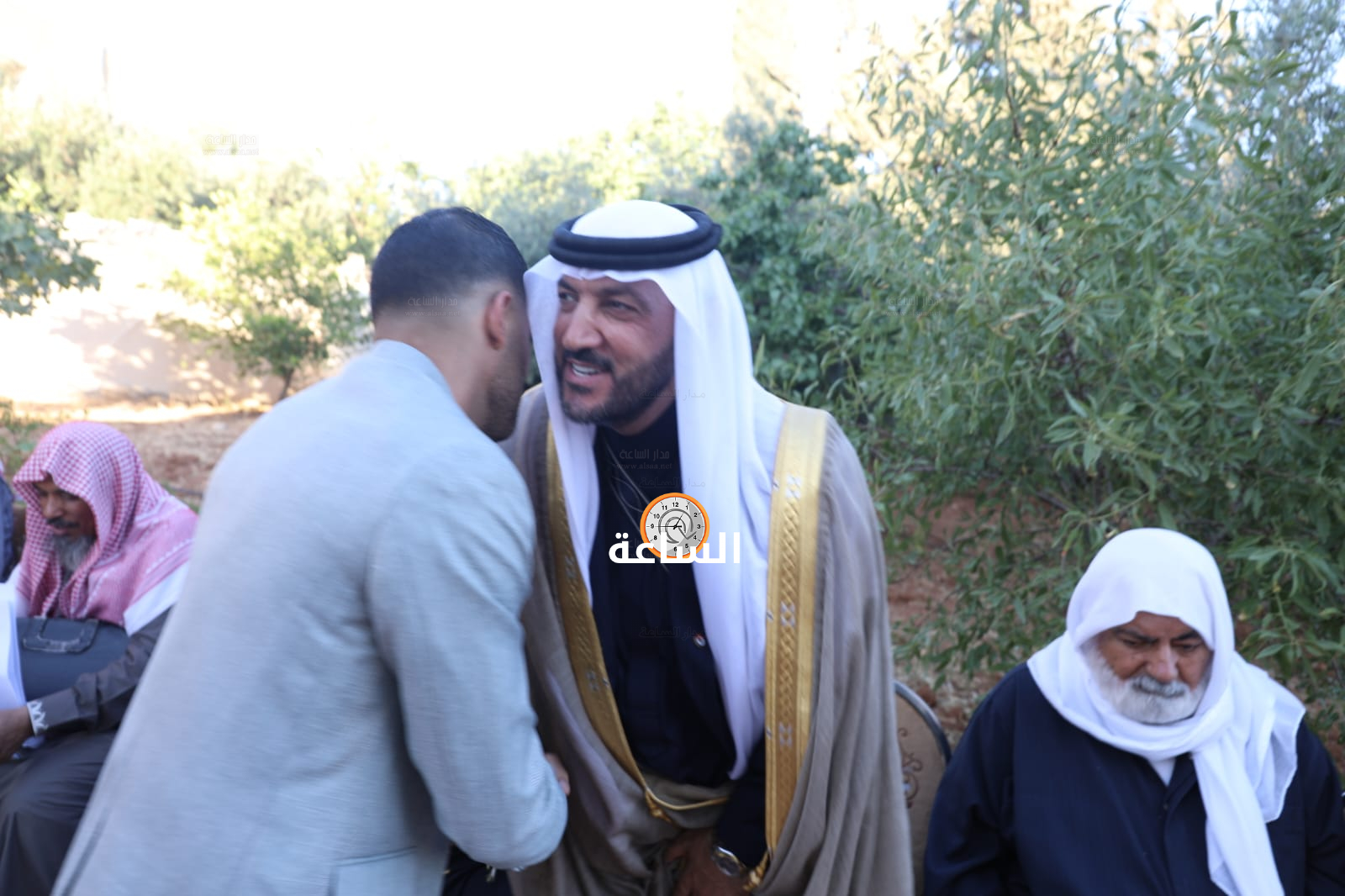 Madar Al-Saa Images 0.12358927404158859