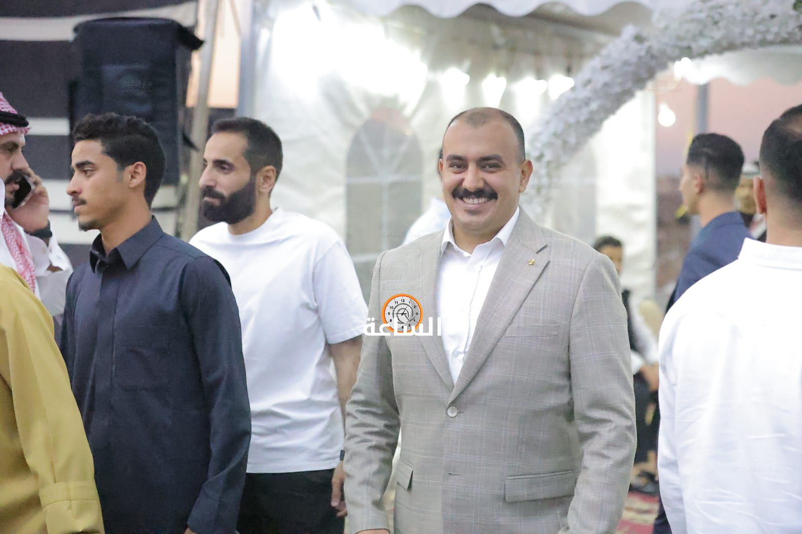 Madar Al-Saa Images 0.402881110938358