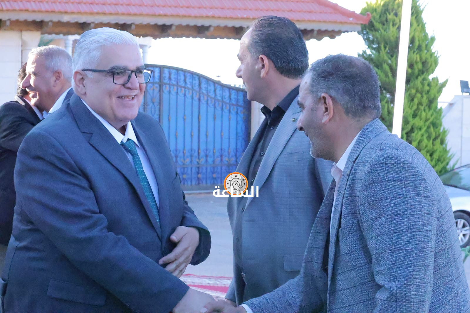 Madar Al-Saa Images 0.46955404632831854