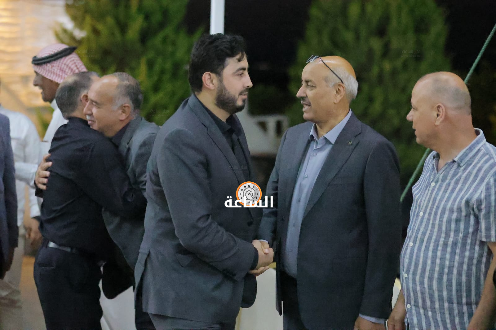 Madar Al-Saa Images 0.7108015214385124