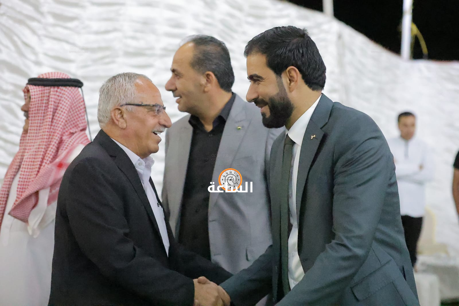 Madar Al-Saa Images 0.6427562101210609
