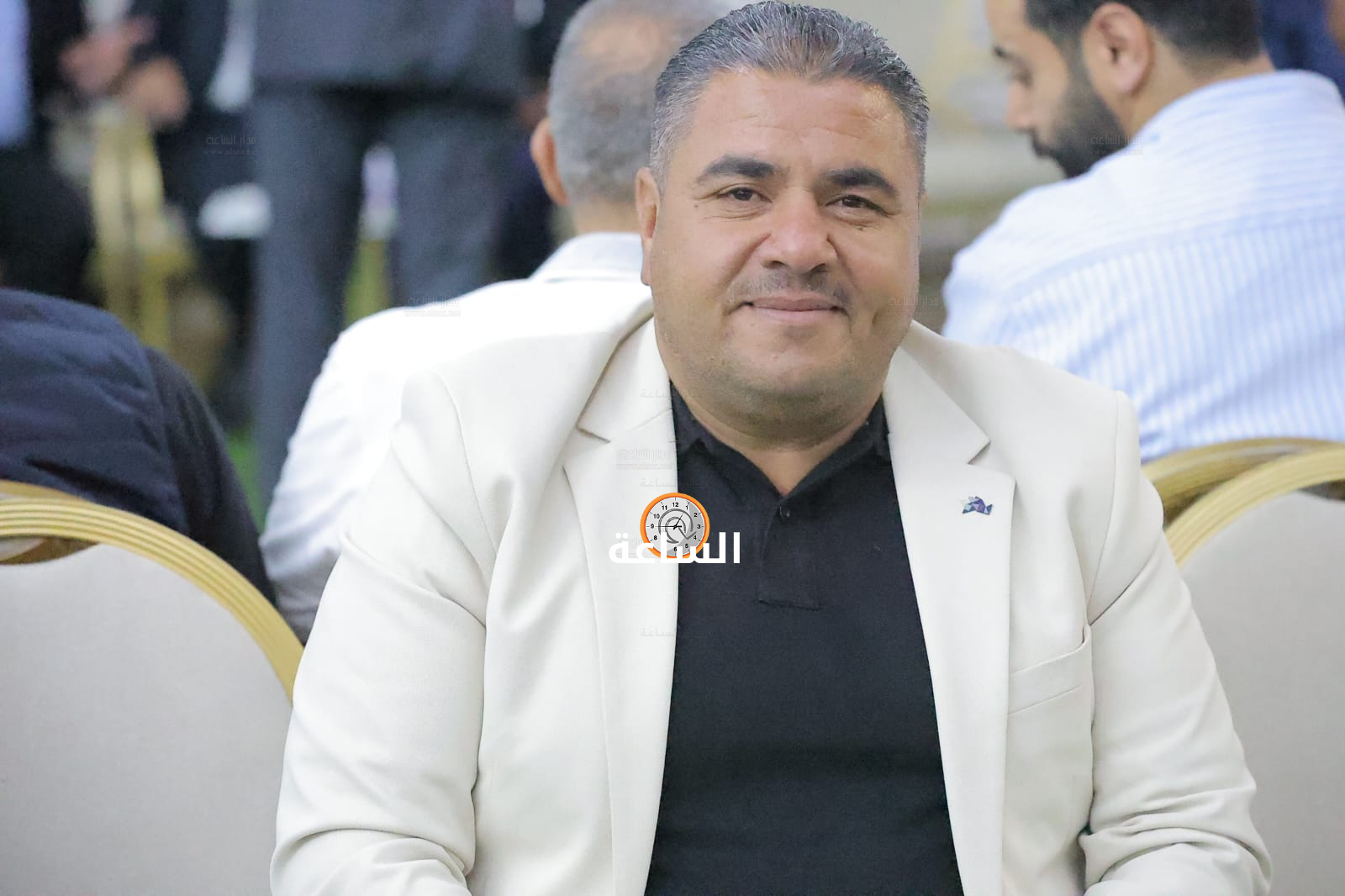 Madar Al-Saa Images 0.2538018130514881