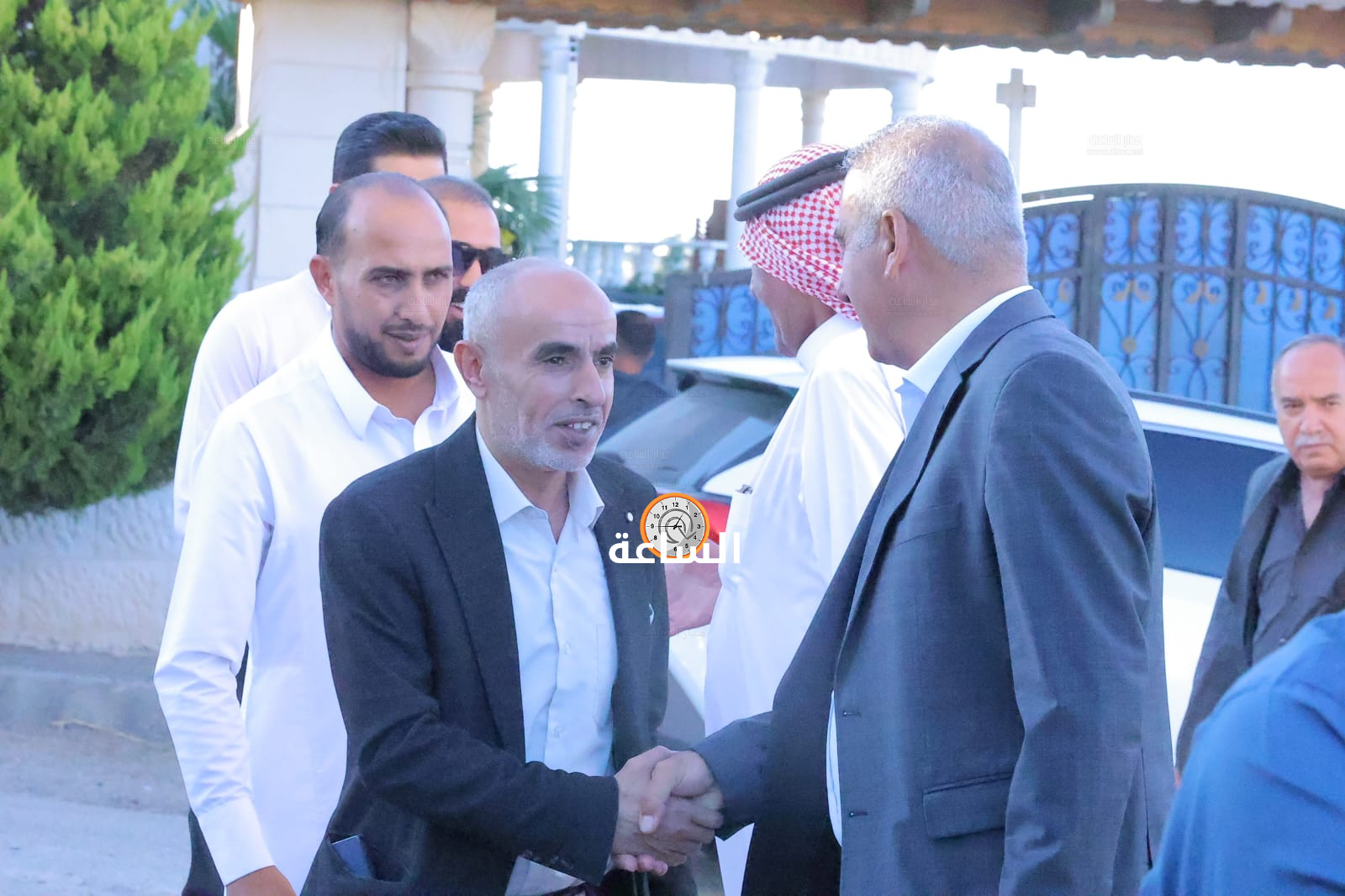 Madar Al-Saa Images 0.8180944292902299