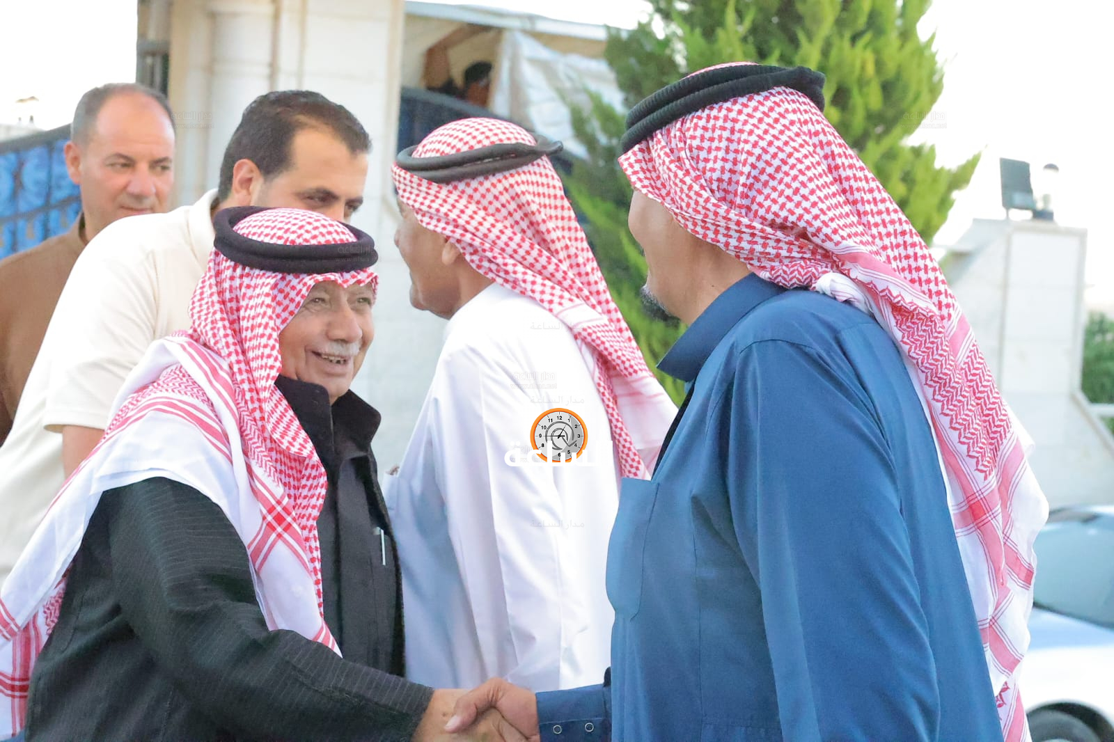 Madar Al-Saa Images 0.7645547637273585