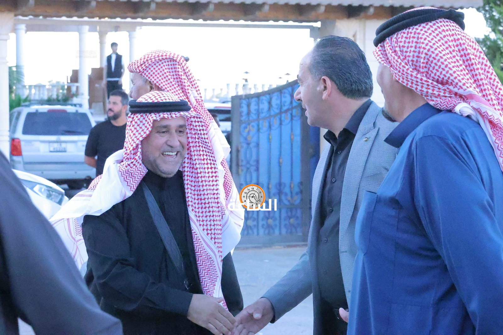 Madar Al-Saa Images 0.12244463823969676