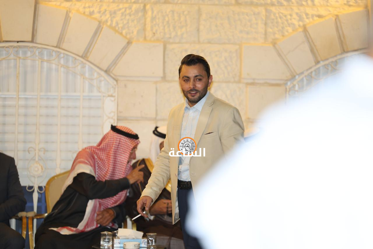 Madar Al-Saa Images 0.013093764635971339