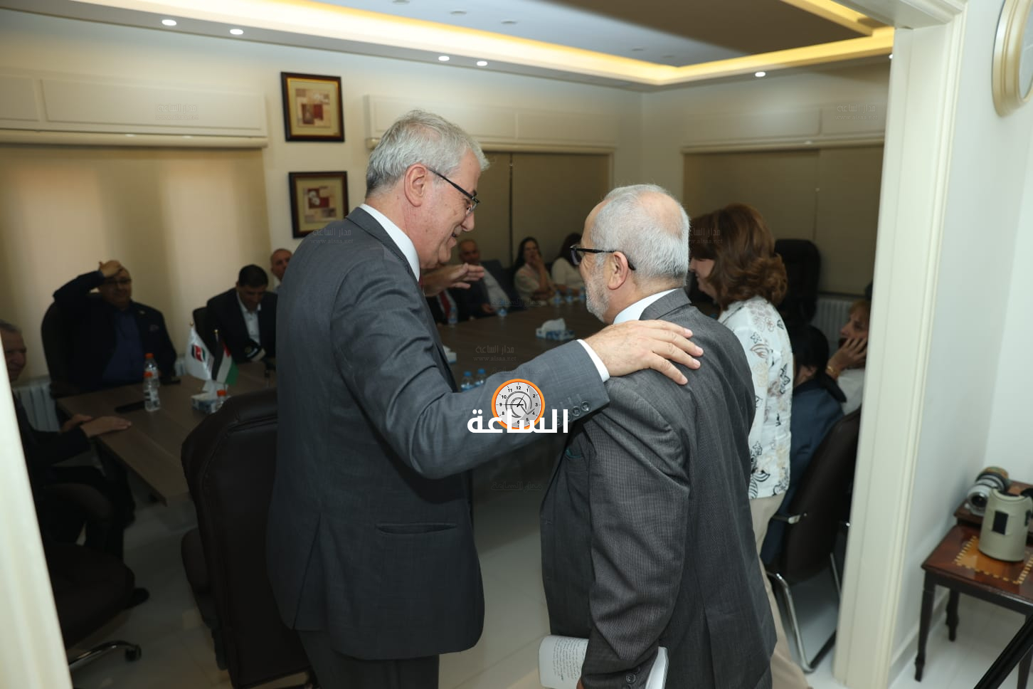 Madar Al-Saa Images 0.2697630084057576