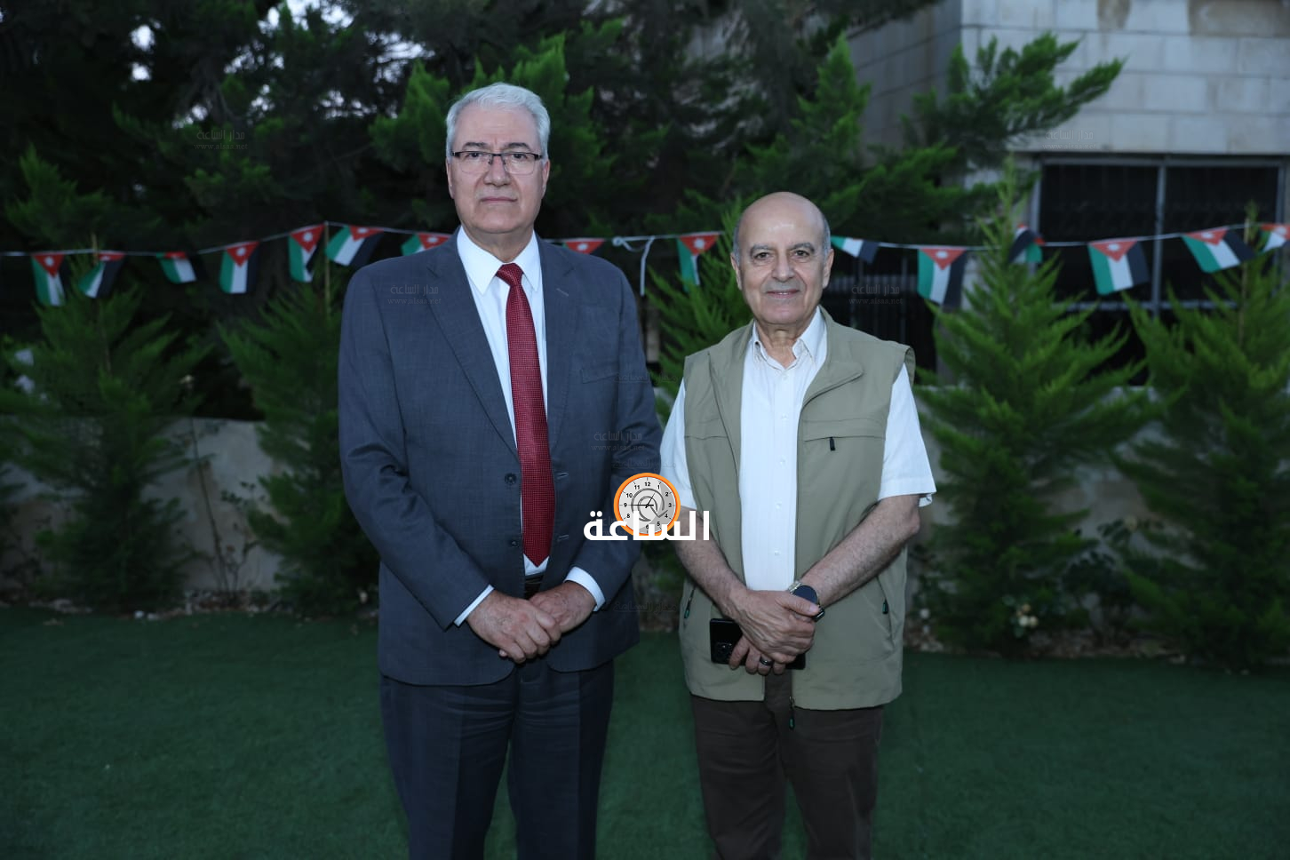 Madar Al-Saa Images 0.0967512602388011