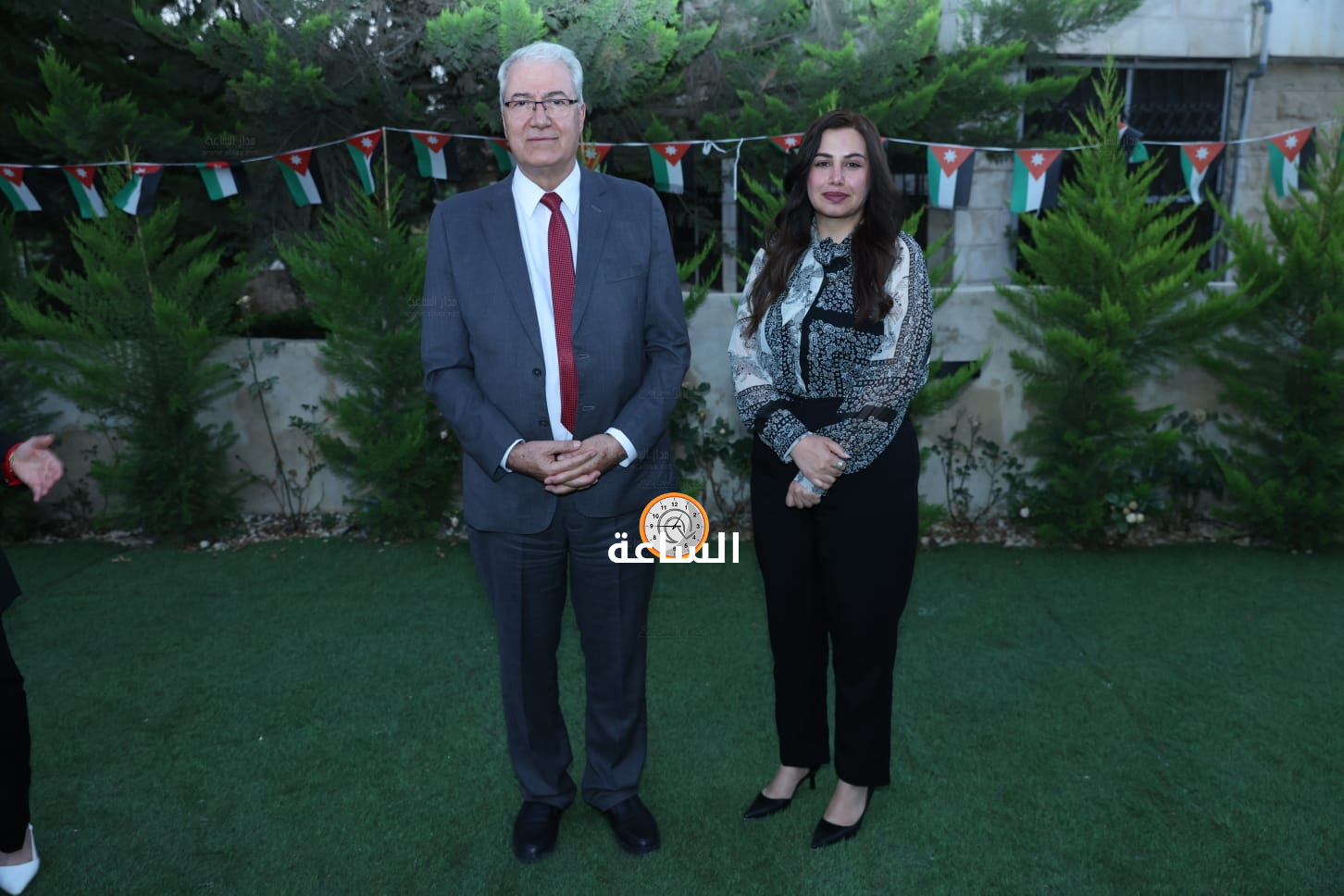 Madar Al-Saa Images 0.2632983737835656