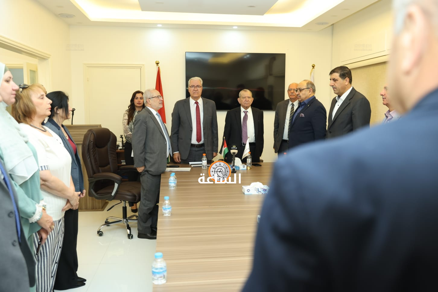 Madar Al-Saa Images 0.10231254384095012