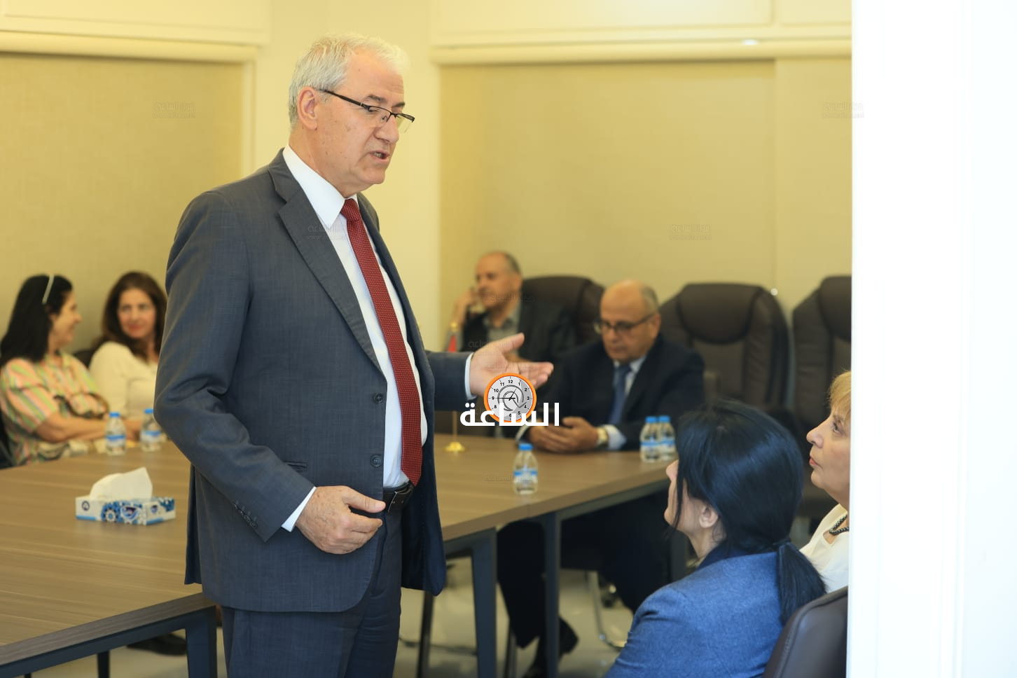 Madar Al-Saa Images 0.376453613479414