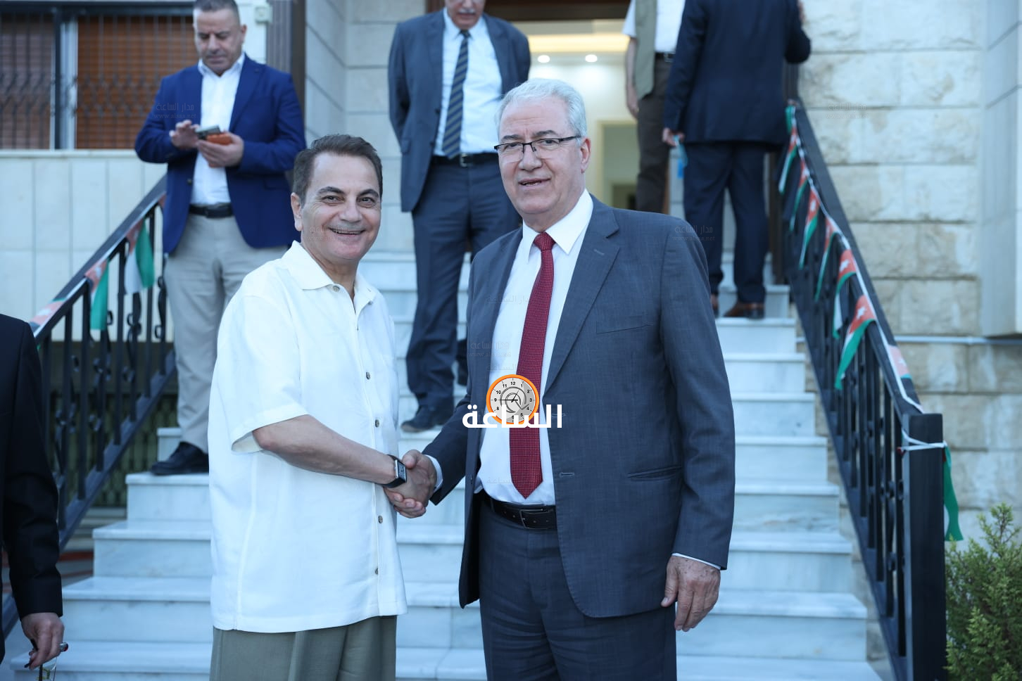 Madar Al-Saa Images 0.07410187581319494