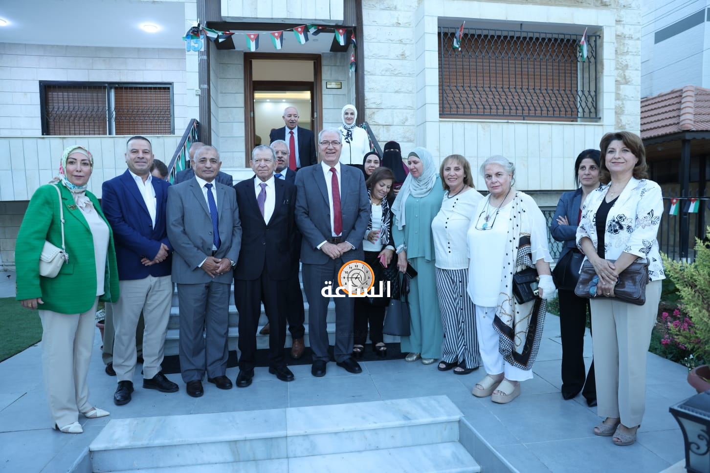 Madar Al-Saa Images 0.6578532739299717