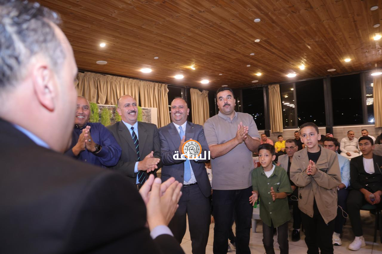 Madar Al-Saa Images 0.1643920918411339