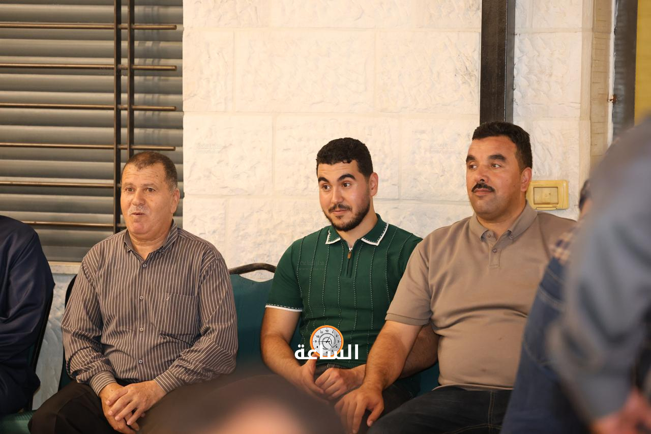 Madar Al-Saa Images 0.08234989515546864