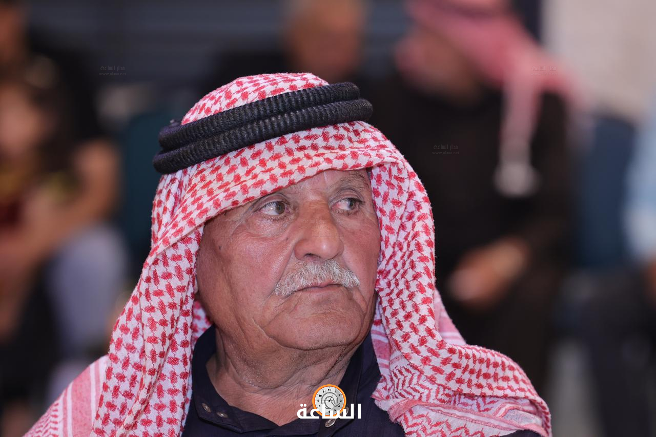 Madar Al-Saa Images 0.18550304416995322