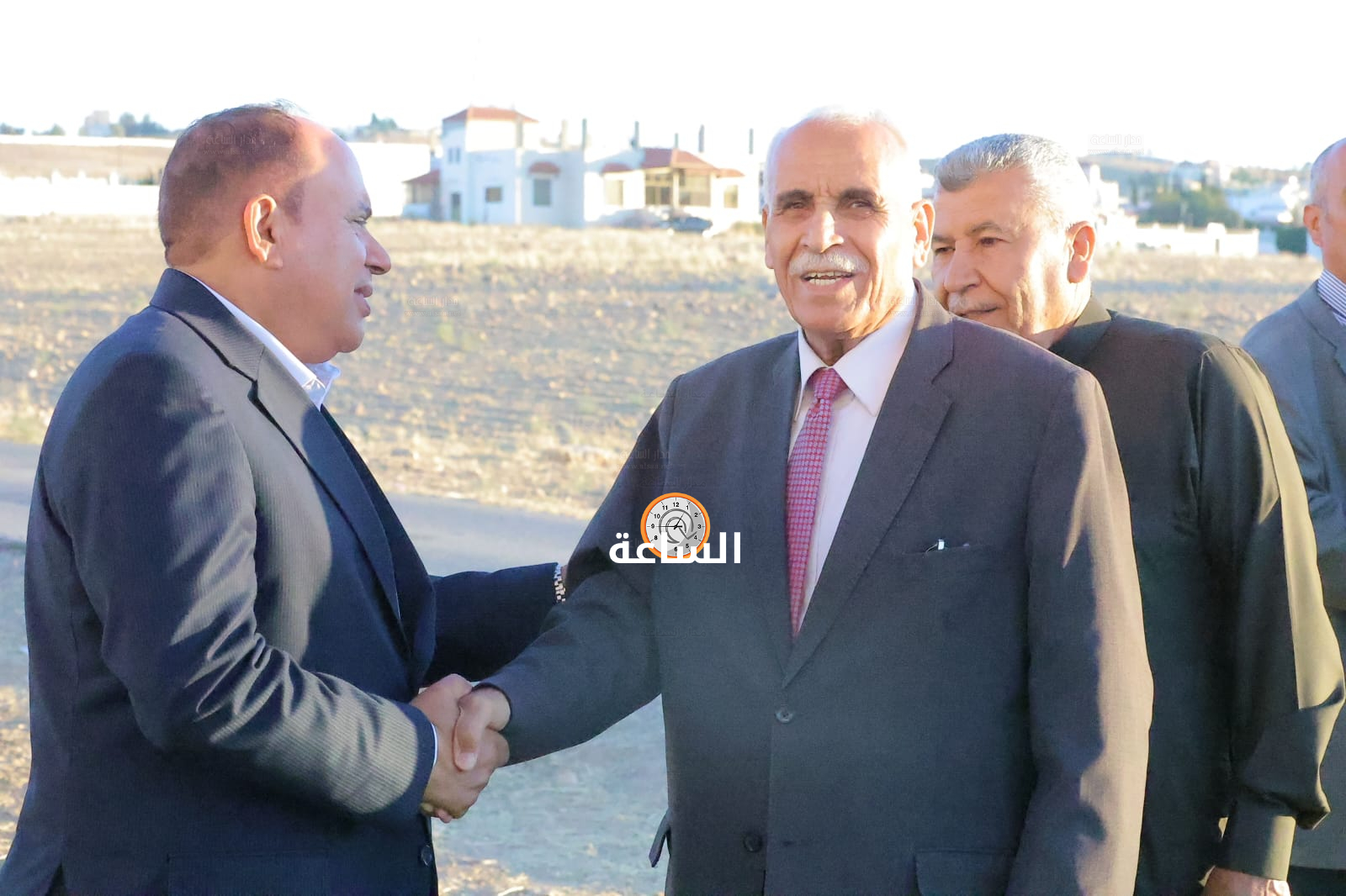 Madar Al-Saa Images 0.18940623330650863