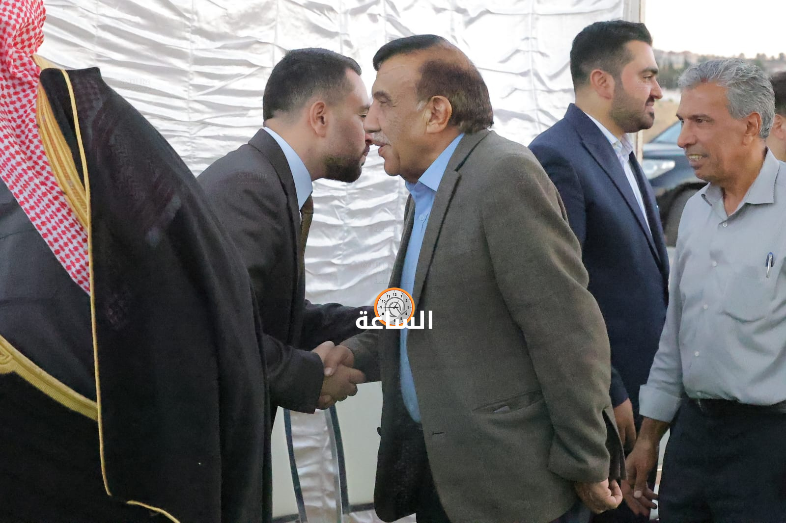 Madar Al-Saa Images 0.10348919057780404