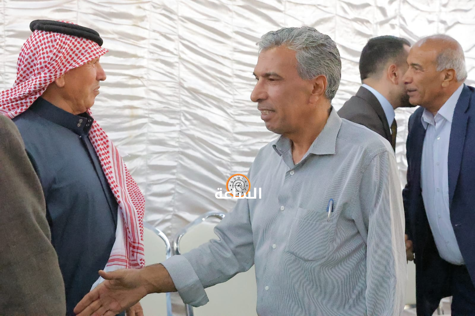 Madar Al-Saa Images 0.9112628634030125