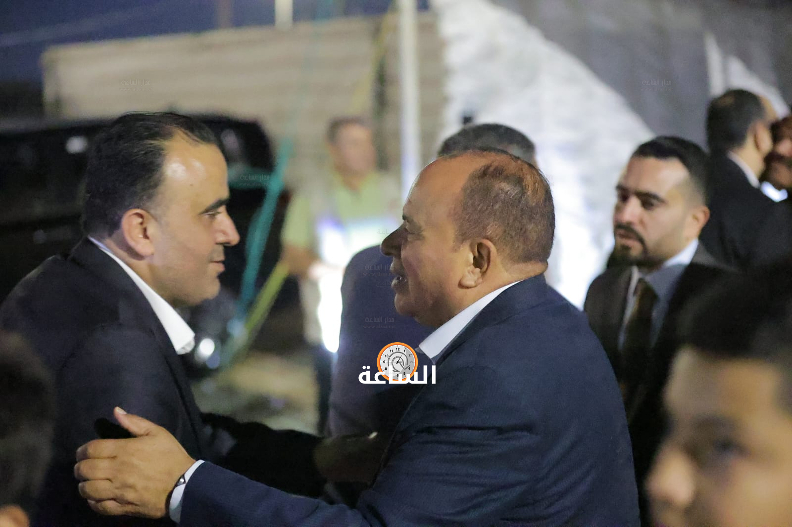Madar Al-Saa Images 0.5539163336012122