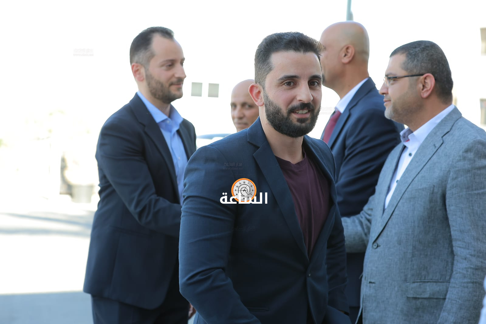 Madar Al-Saa Images 0.3288340684192257