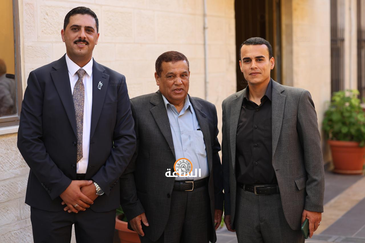 Madar Al-Saa Images 0.34897333088575067