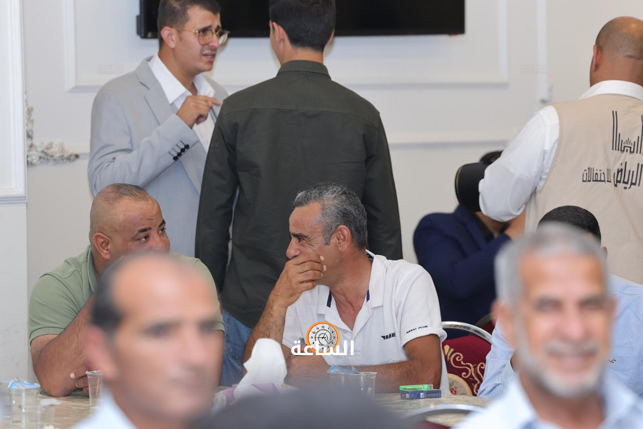 Madar Al-Saa Images 0.9795133087810097