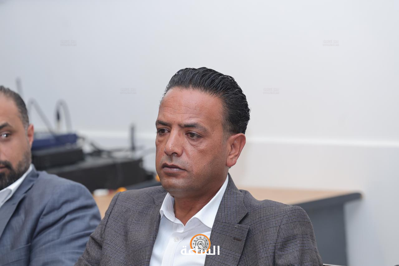 Madar Al-Saa Images 0.46059480884362214