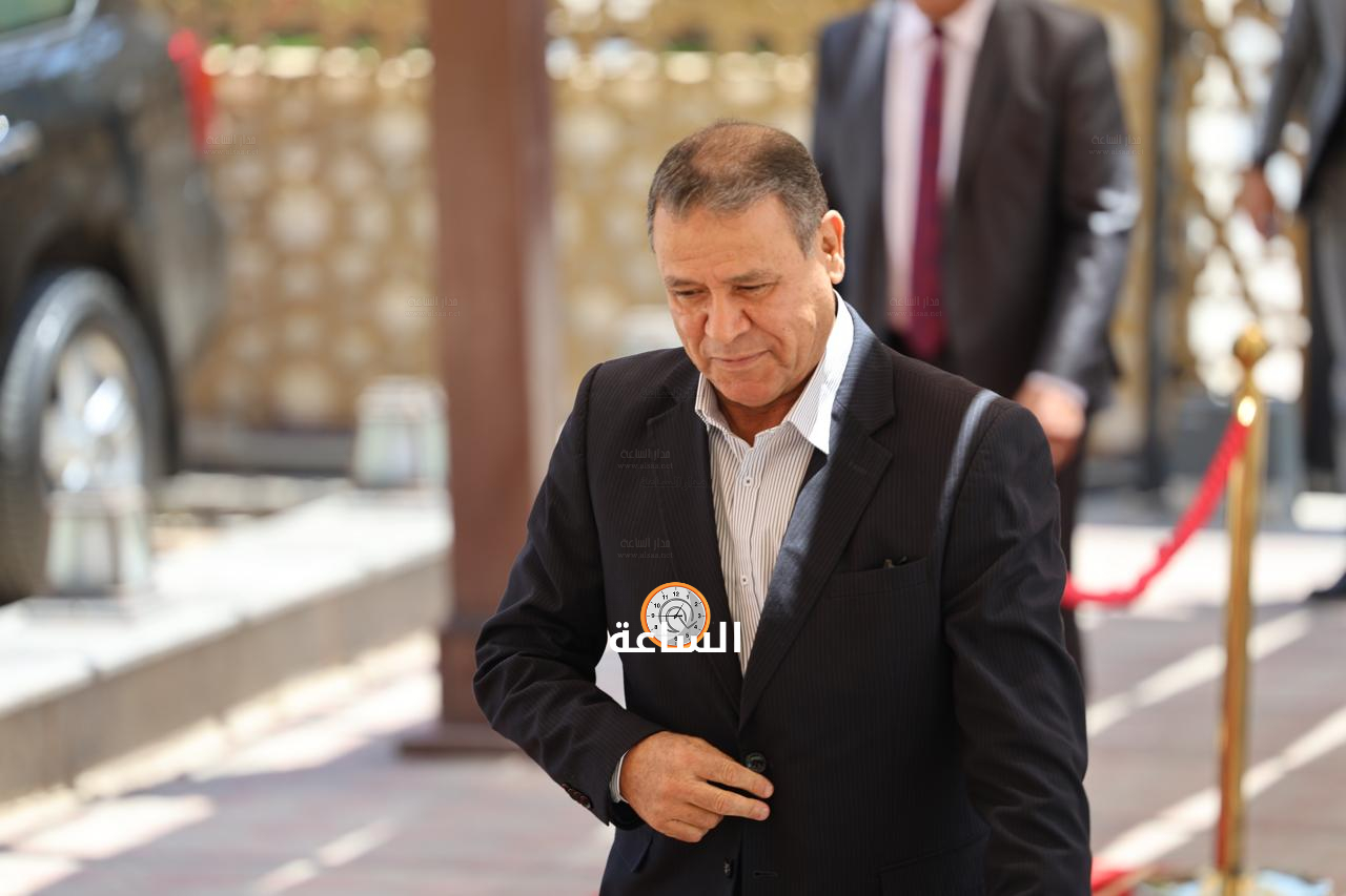 Madar Al-Saa Images 0.8431960145396314
