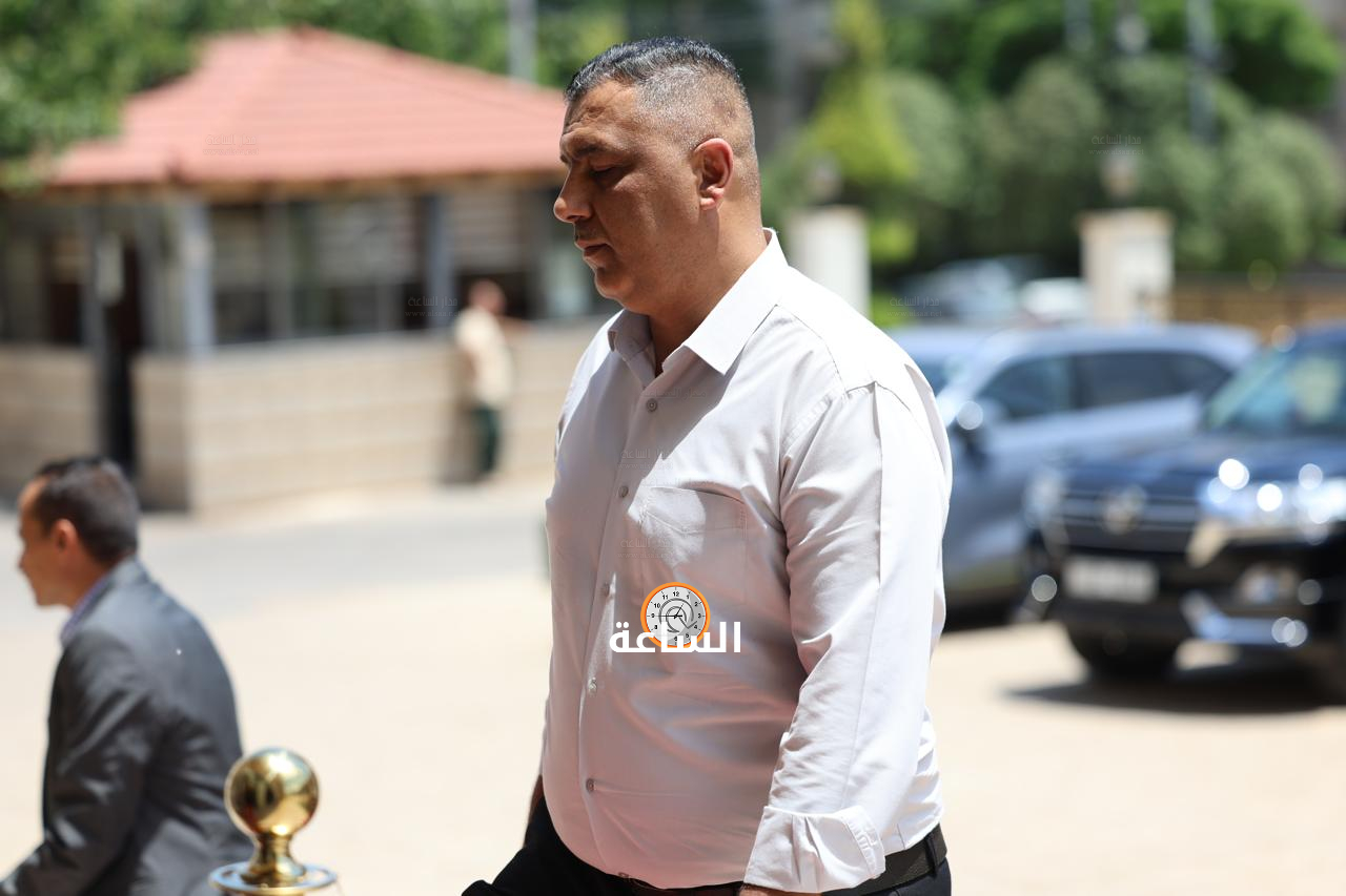 Madar Al-Saa Images 0.7524060689669233