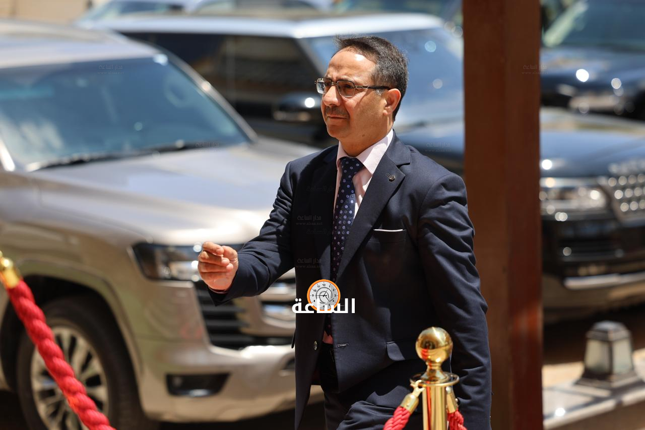 Madar Al-Saa Images 0.19937706042168502