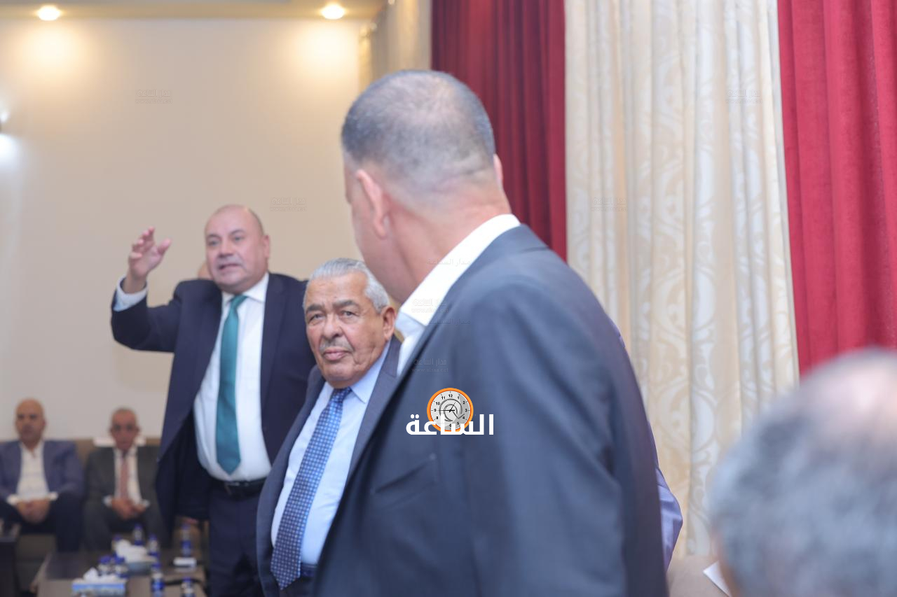 Madar Al-Saa Images 0.32181404182383133