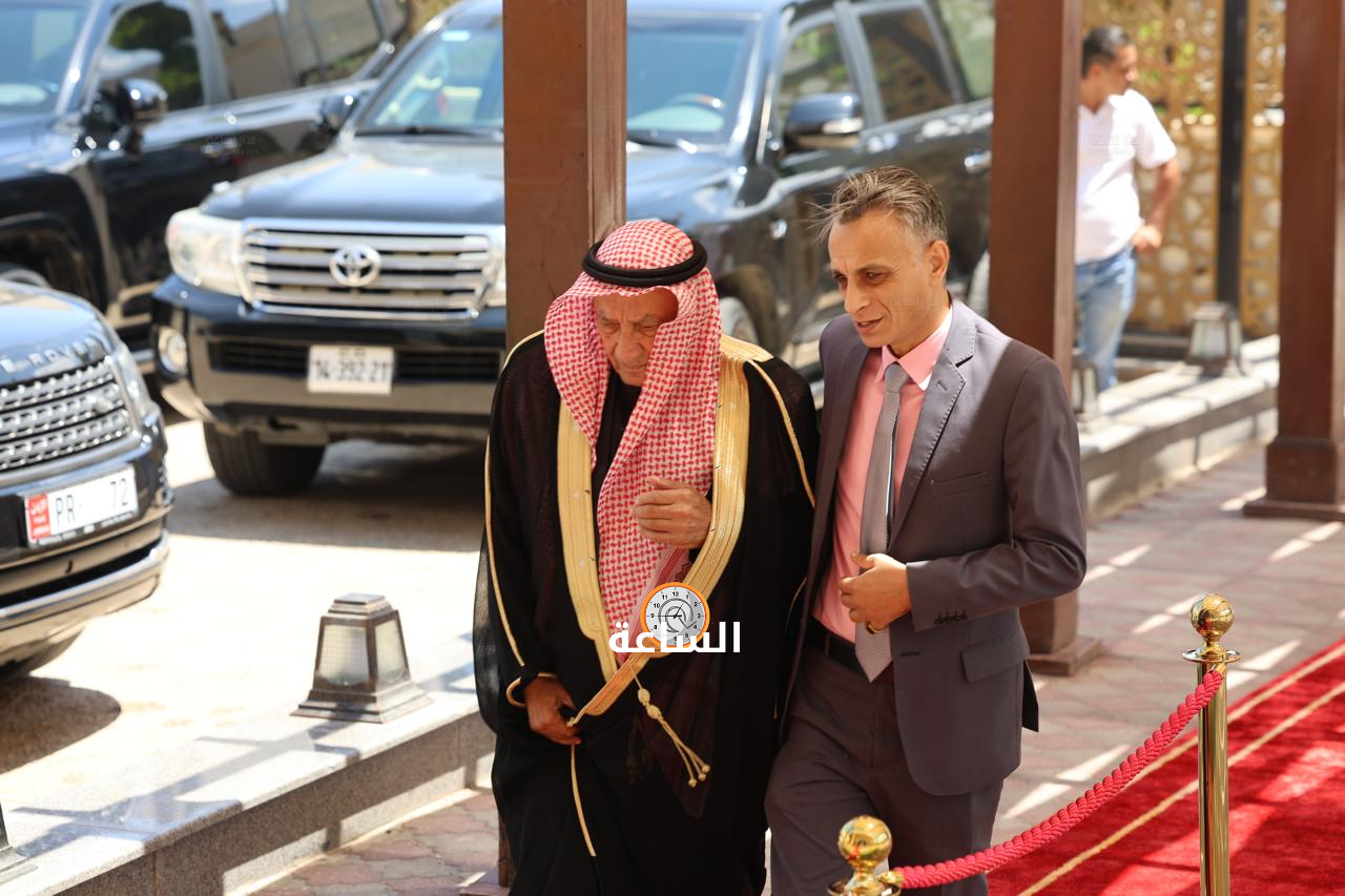 Madar Al-Saa Images 0.8264376231886772