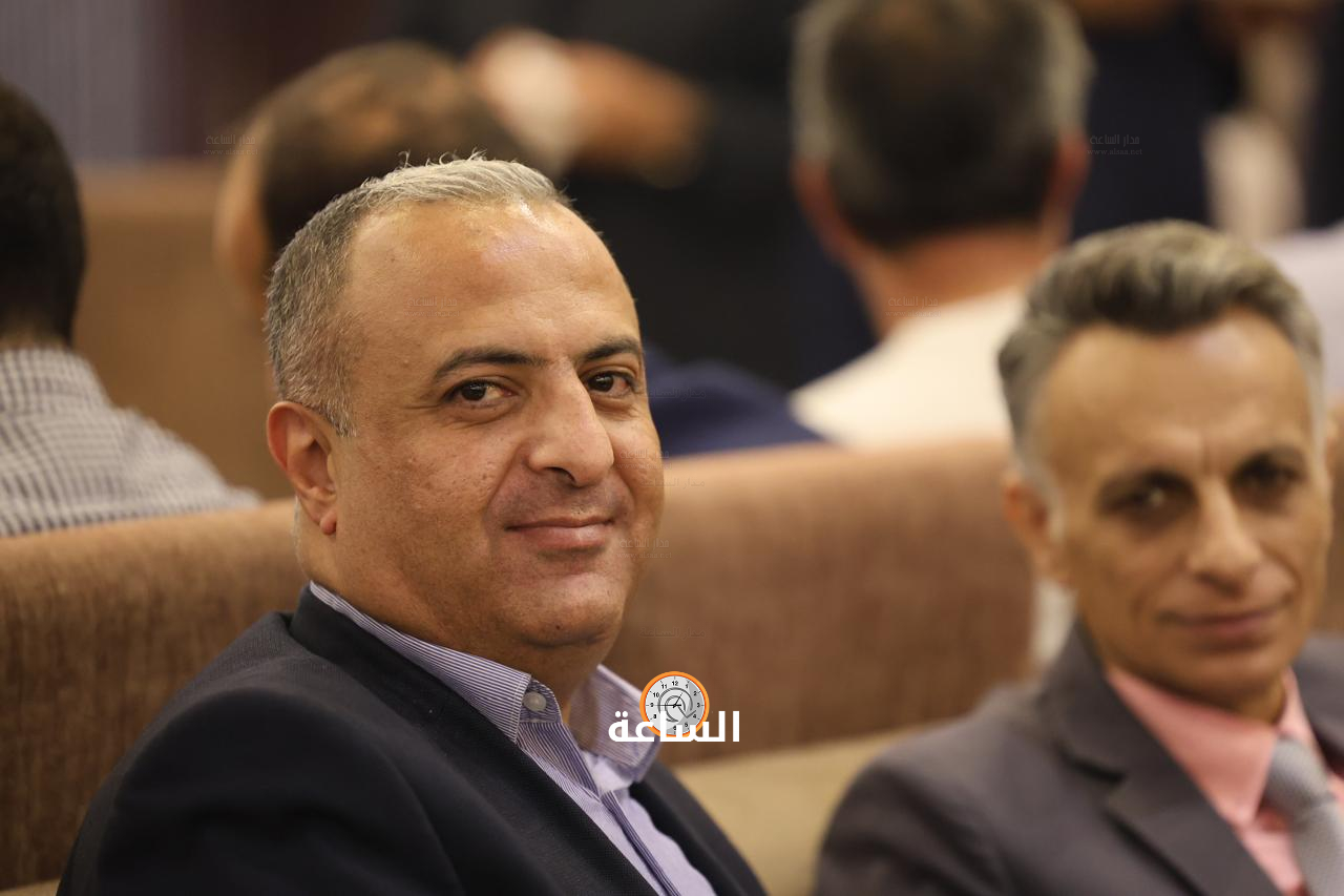 Madar Al-Saa Images 0.3767210016149011