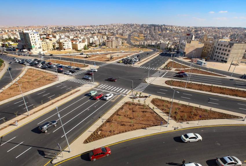 Madar Al-Saa Images 0.0821037820407593