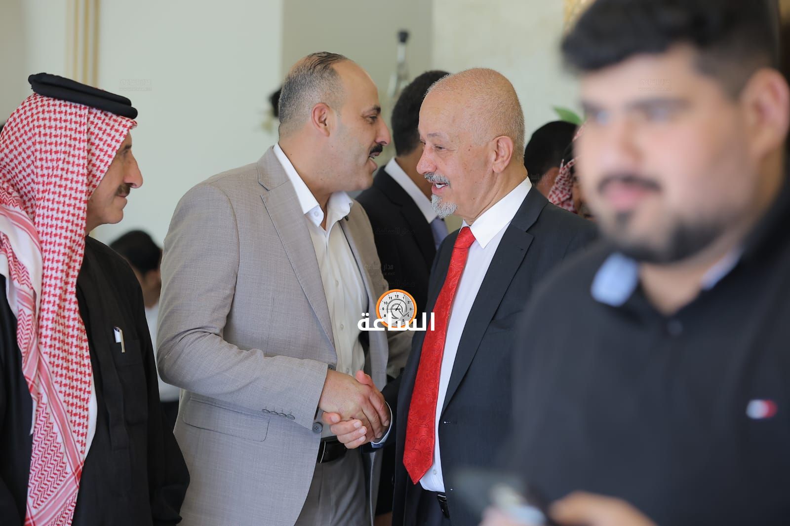 Madar Al-Saa Images 0.7898506497044862