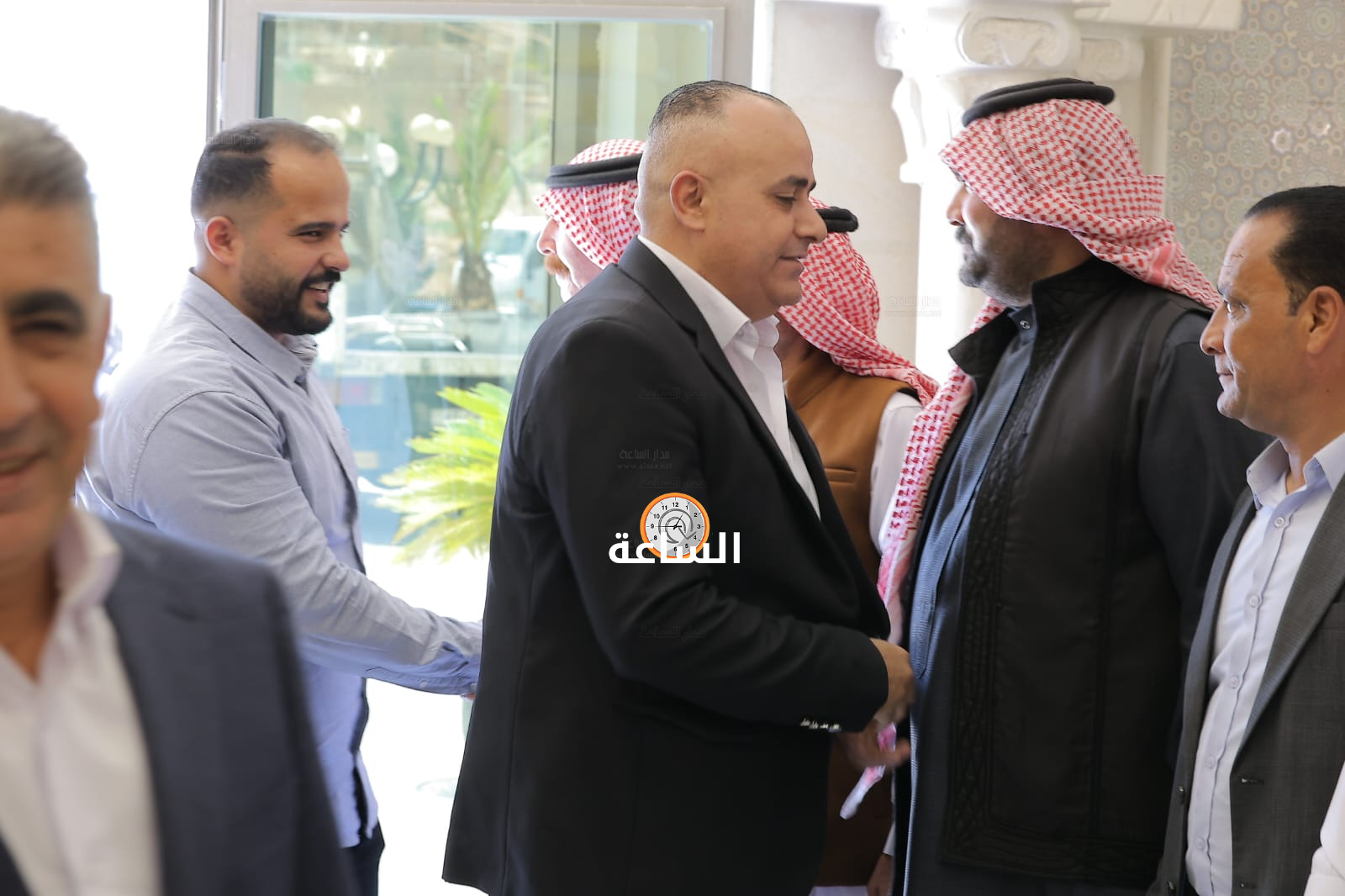 Madar Al-Saa Images 0.4041932433975943