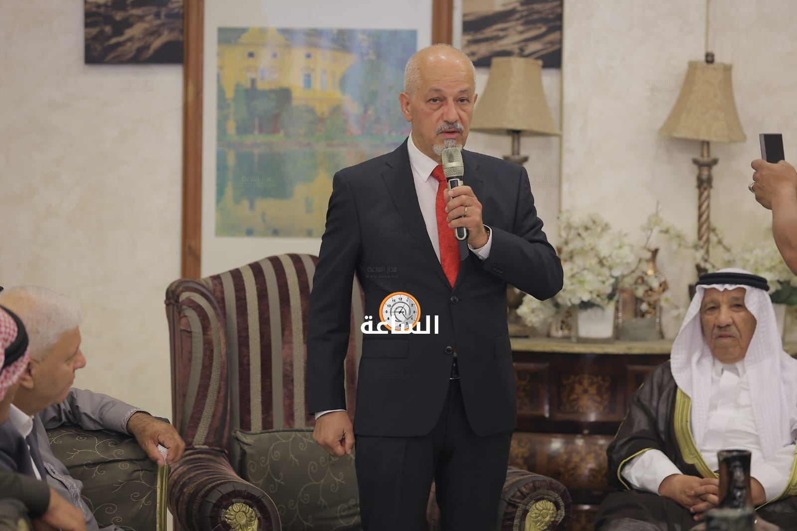 Madar Al-Saa Images 0.7554424737499096