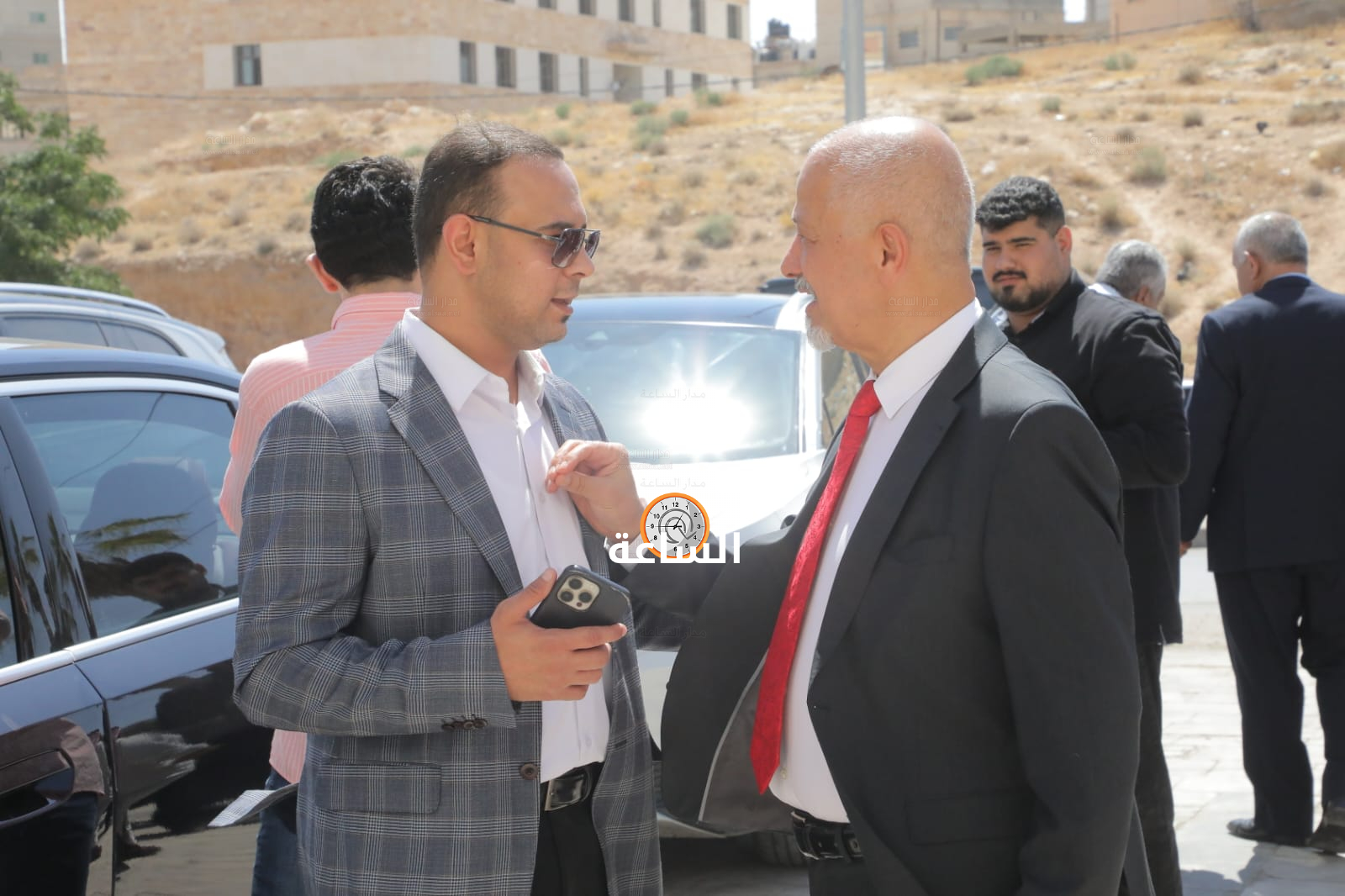 Madar Al-Saa Images 0.8837379869211381