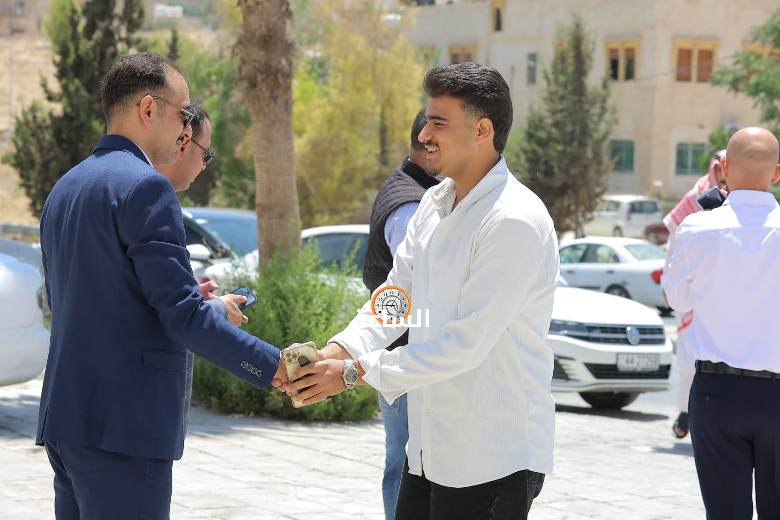 Madar Al-Saa Images 0.3140189285736854