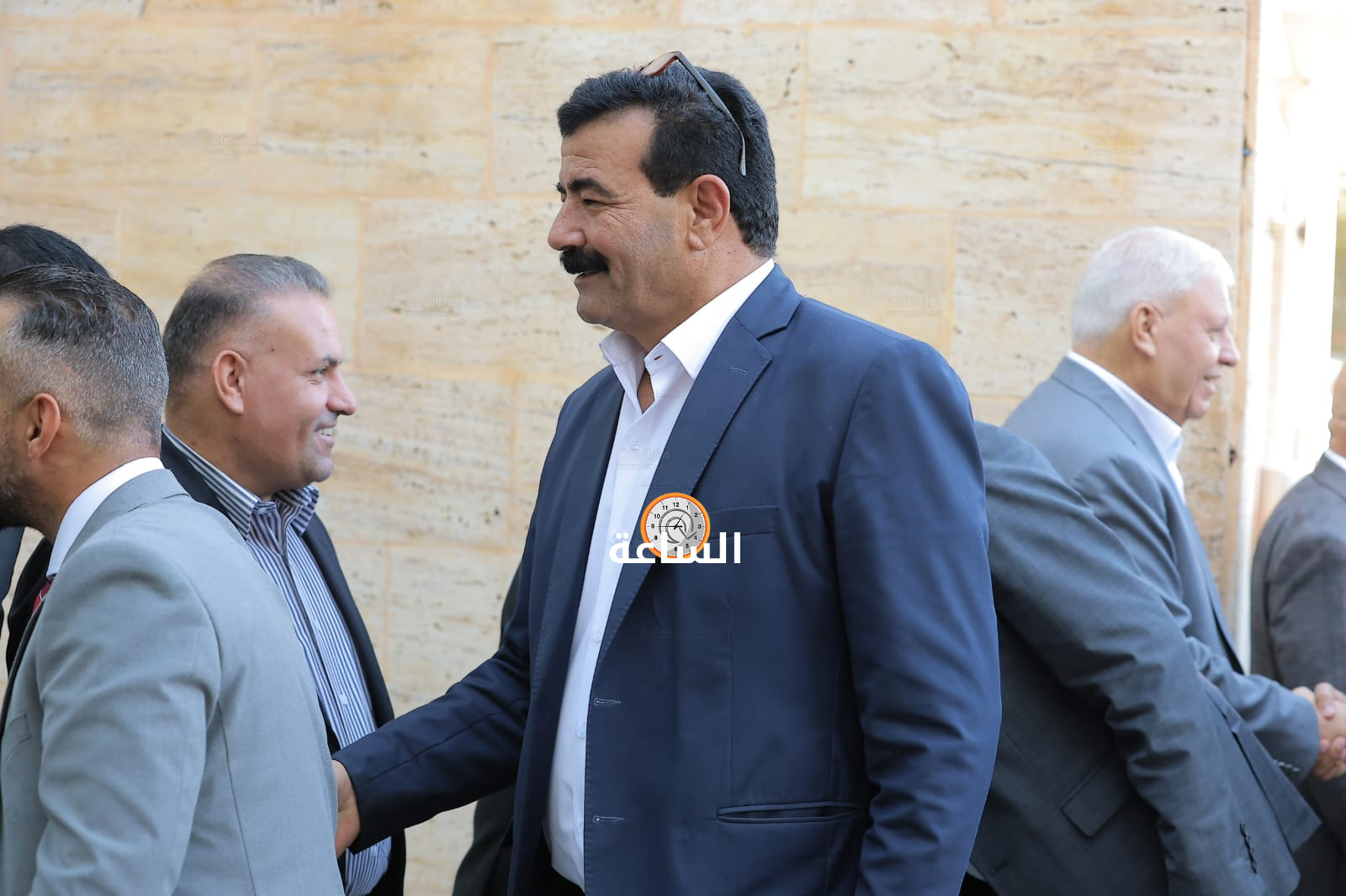Madar Al-Saa Images 0.9602801043335651