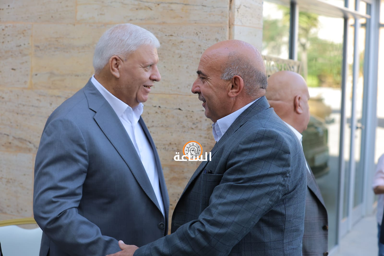 Madar Al-Saa Images 0.10742032884994823