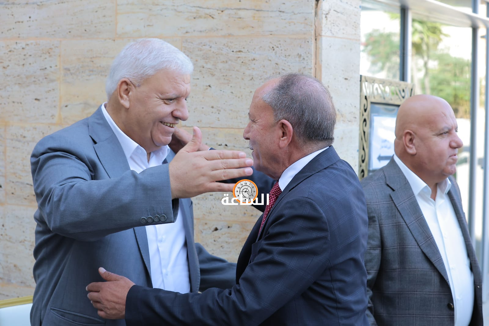 Madar Al-Saa Images 0.7505727990929623
