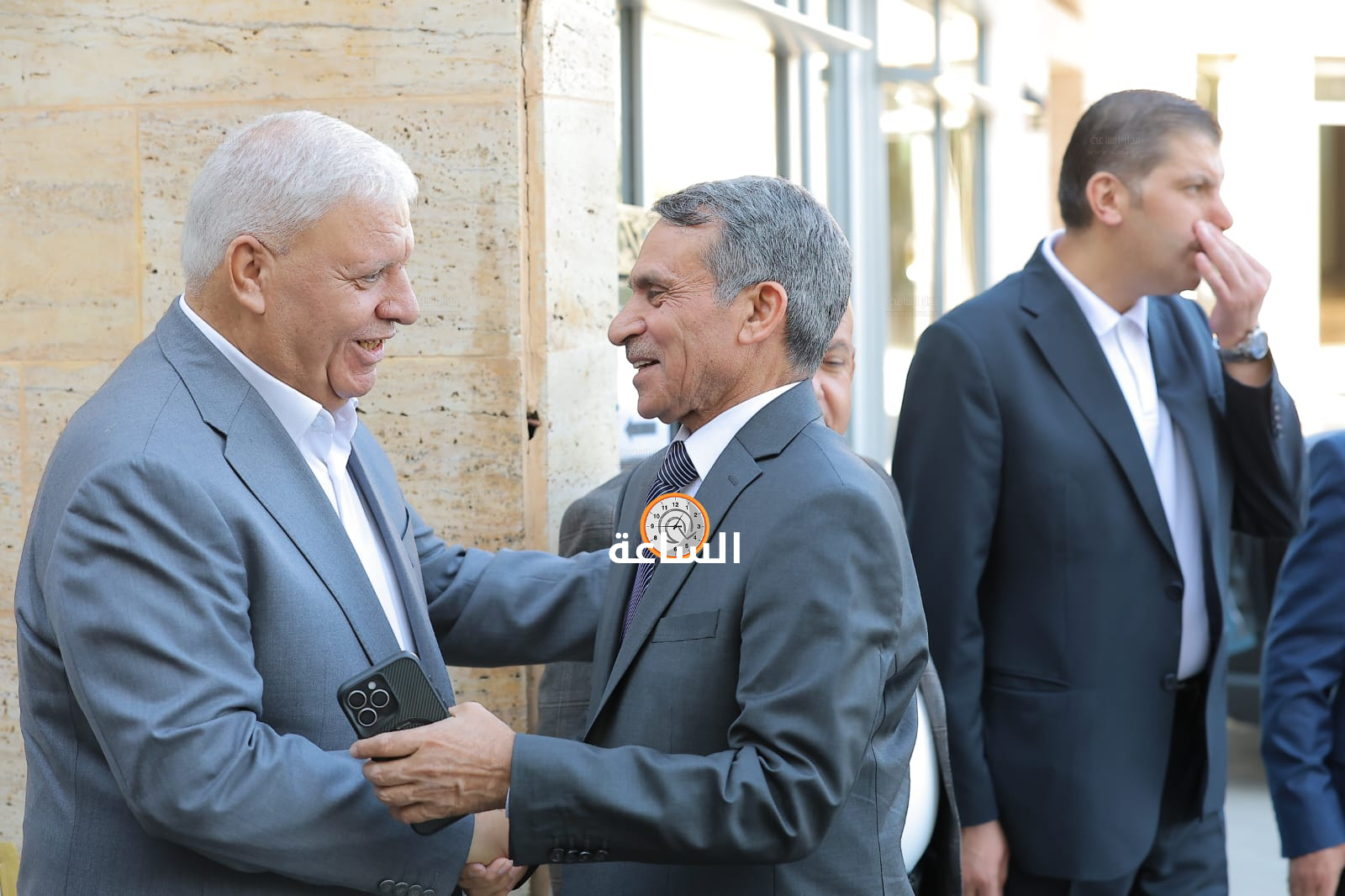 Madar Al-Saa Images 0.8624477273889463