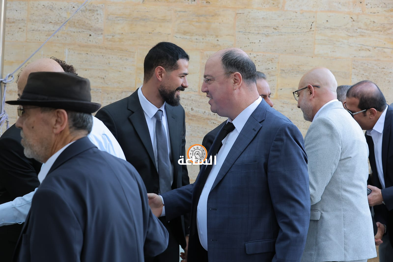 Madar Al-Saa Images 0.9847847460822656