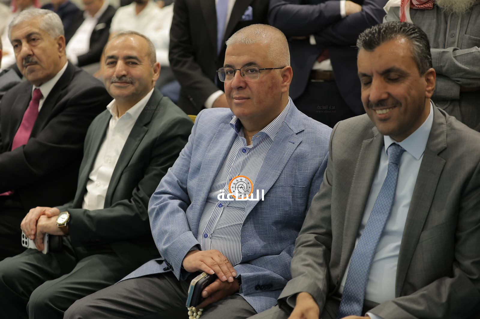 Madar Al-Saa Images 0.2560227091976345